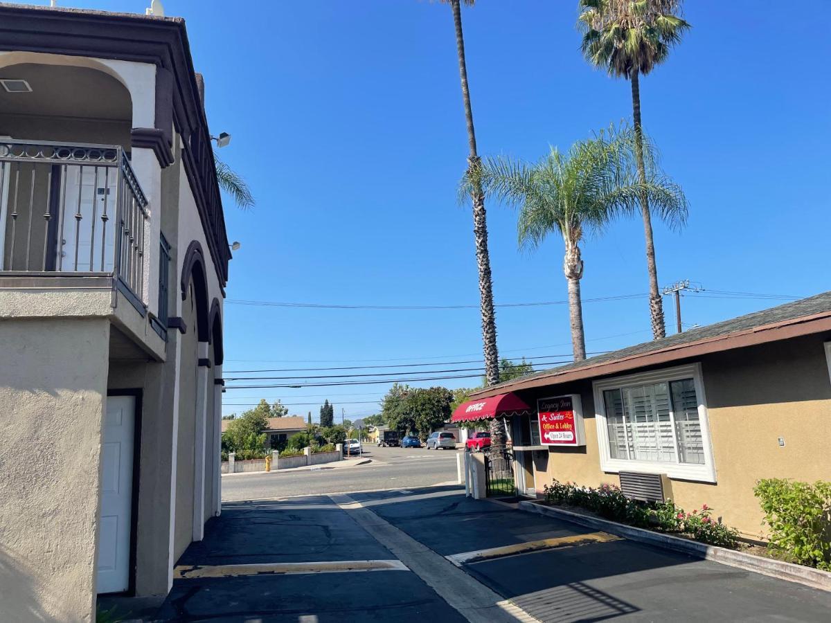 Legacy Inn & Suites Anaheim Exterior photo